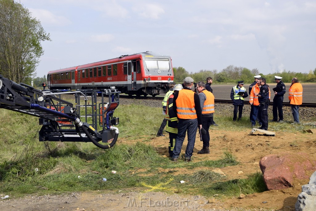 Schwerer VU LKW Zug Bergheim Kenten Koelnerstr P331.JPG - Miklos Laubert